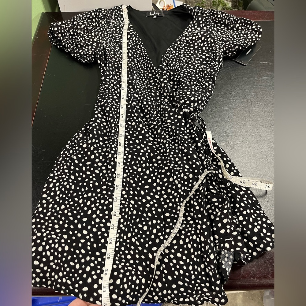 Lulus mini wrap dress size XS - Picture 9 of 9